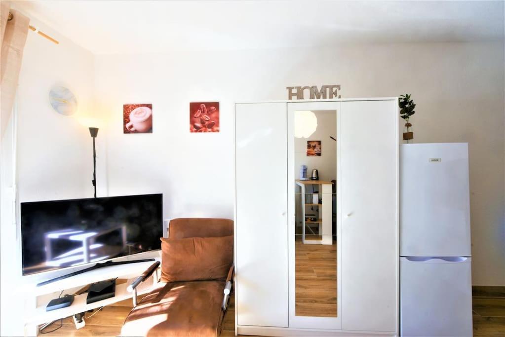 Embnb - Studio Near Geneva - S204,4 Etrembieres Eksteriør billede